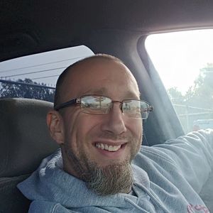 Meet your Posher, Jeremiah